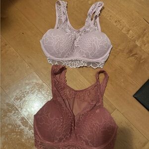 Victorias Secret push up lace bras size XS Pink and Mauve
